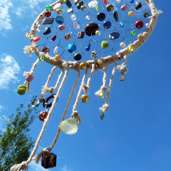 No. 1 Handmade beaded chicken cage - Picture 3 of 5